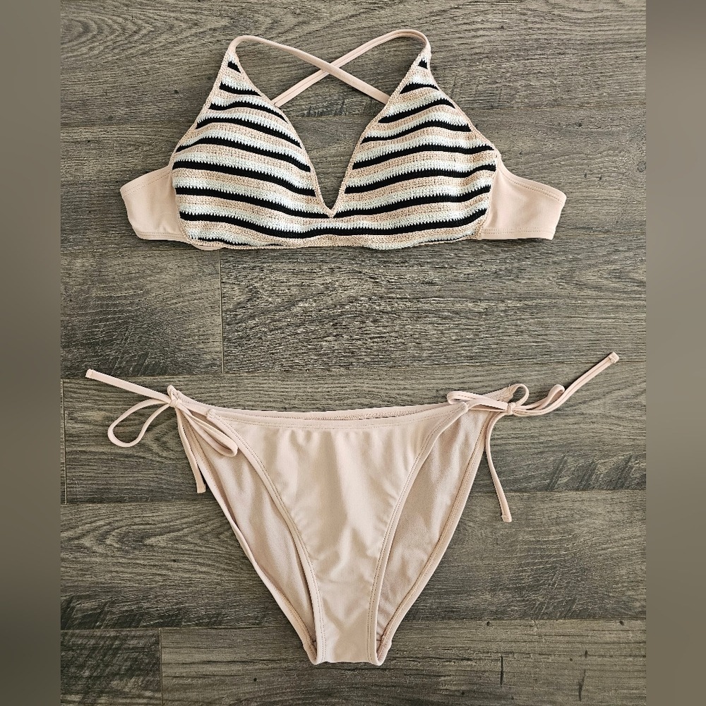 Women's sz M Nude Bikini Crochet Striped Top Solid‎ Side String Tie Bottoms - Picture 7 of 8